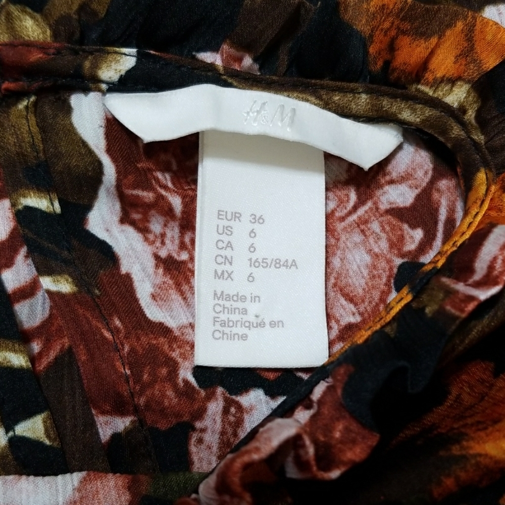 H&M blouse - Picture 7 of 8